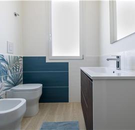 3 bedroom villa with pool, Alcamo, sleeps 5-6